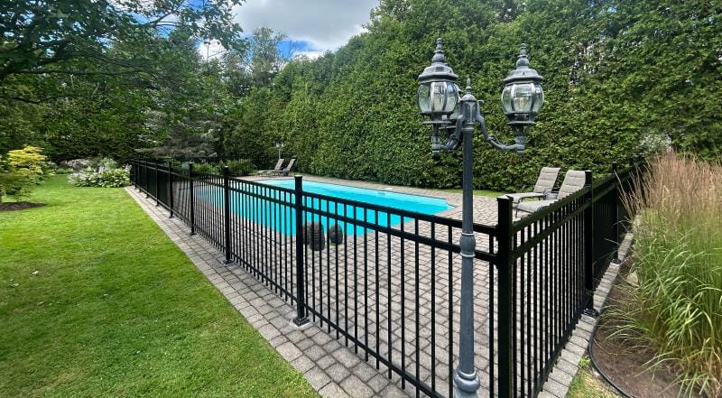 Clôture ornementale Blainville Sainte-Thérèse Boisbriand