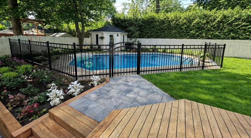 Clôture piscine Blainville Sainte-Thérèse Boisbriand