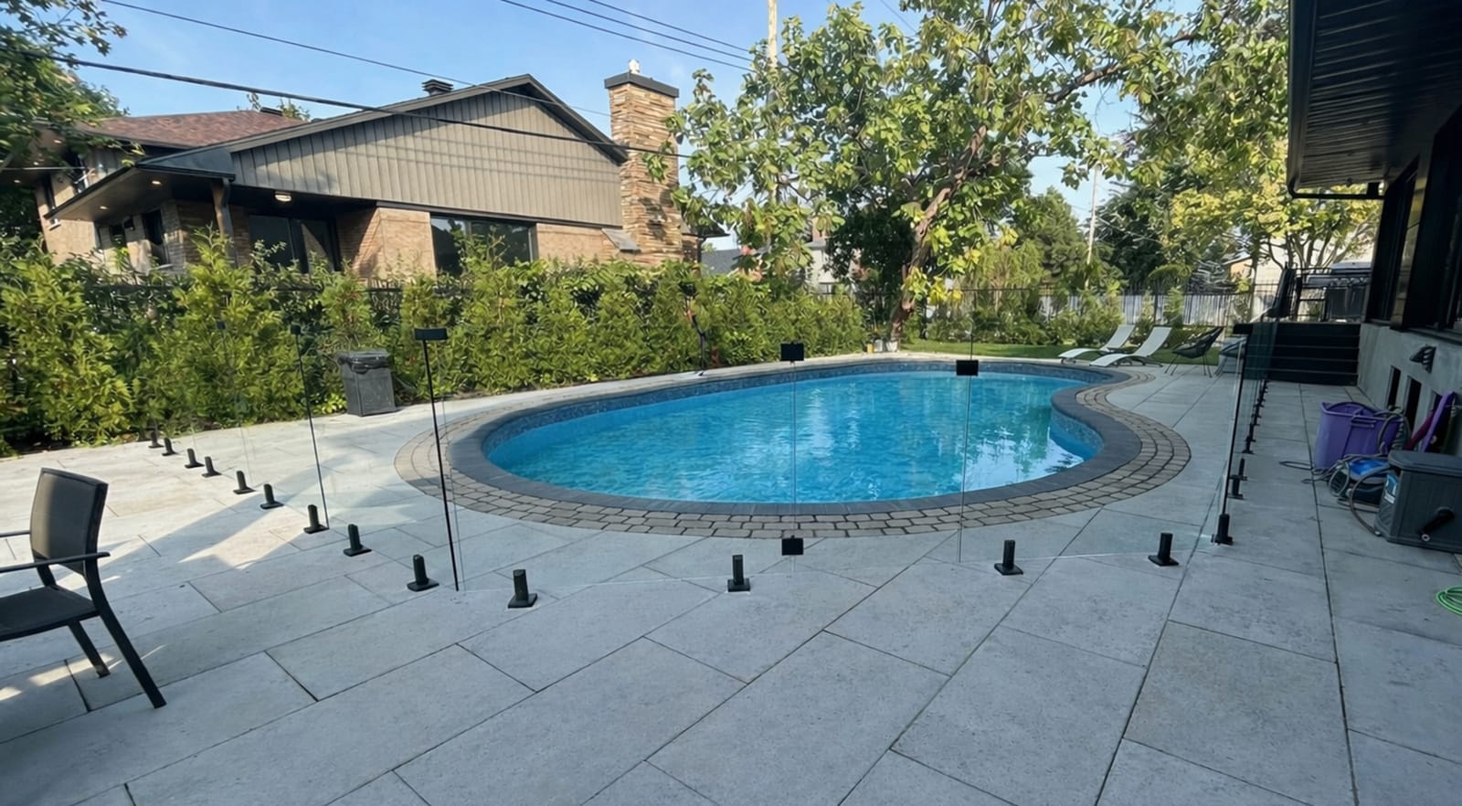 Clôture piscine Blainville Sainte-Thérèse Boisbriand