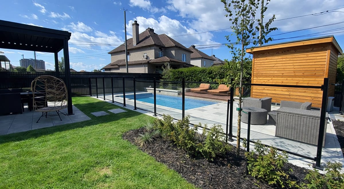 Clôture piscine Rosemère
